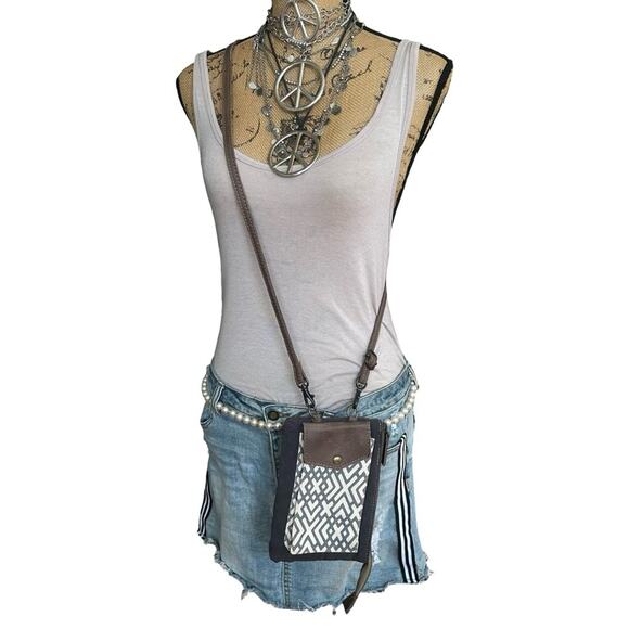 Myra Bag Handbags - NWOT - Myra Bag - X Design Pocket Small Crossbody Black and Cream Patterned